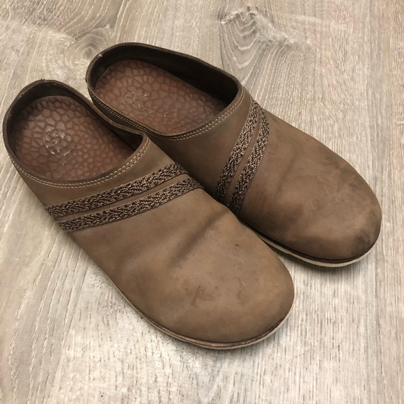 Chaco Shoes - Chaco Mules Size 9.5